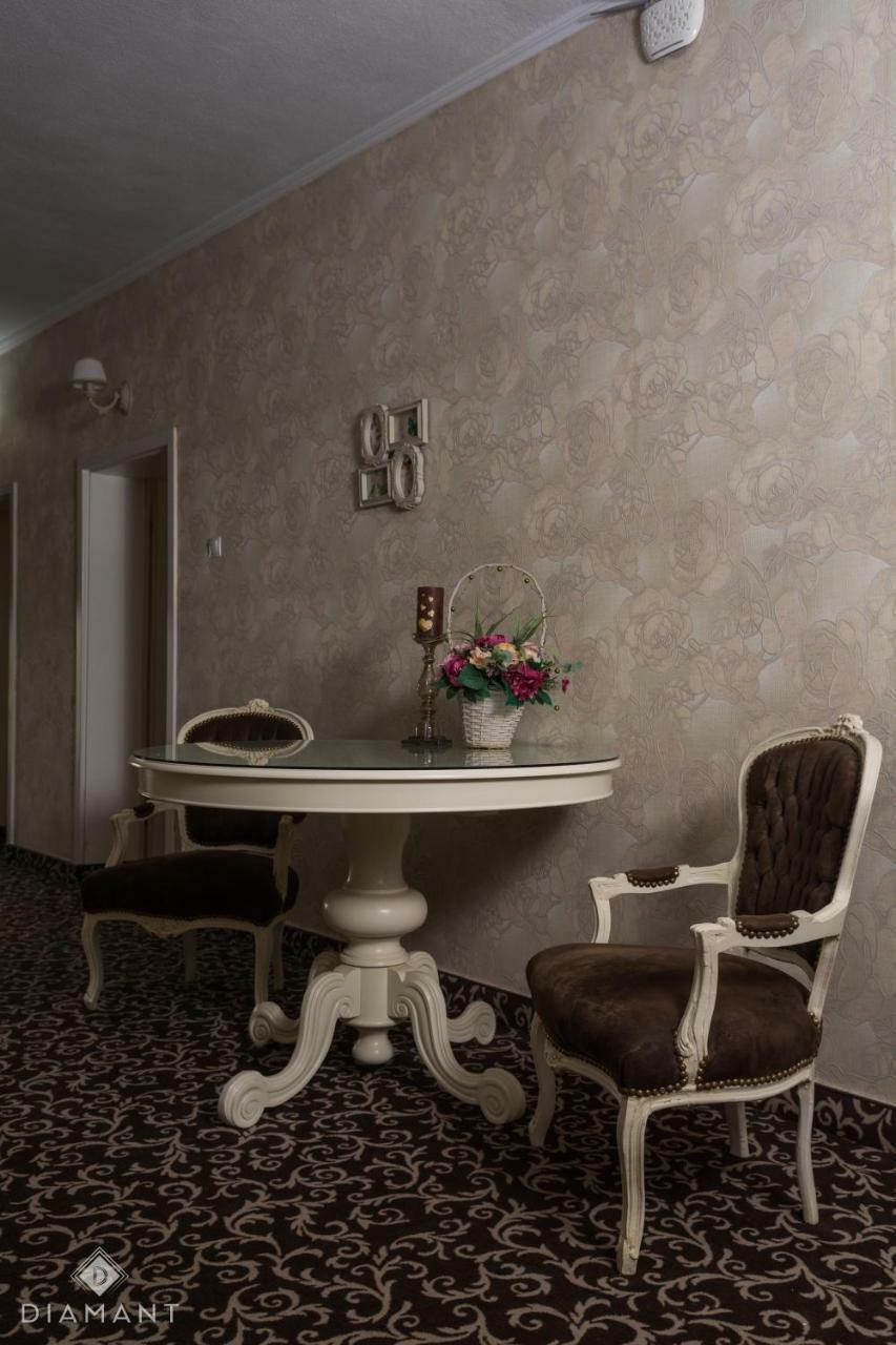 Pensiunea Diamant Ghimbav Dış mekan fotoğraf